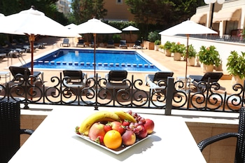 Sundeck