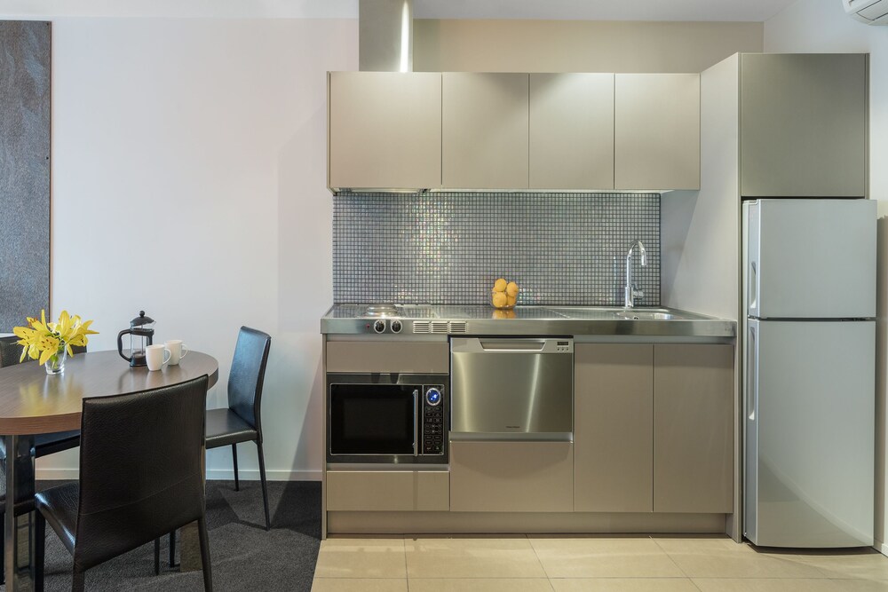 Standard Apartment, 2 Bedrooms, Accessible - In-Room Kitchen