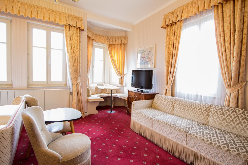 Guestroom