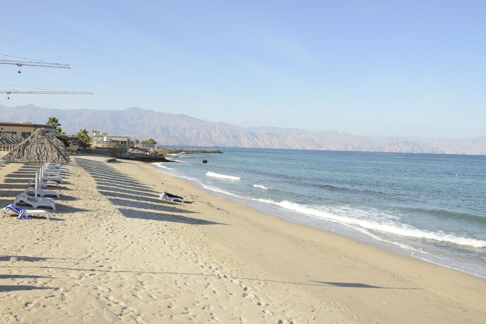 Beach/Ocean View