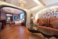 Deluxe Room, No View