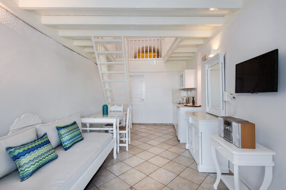 Studio - Guestroom