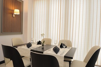 Family Dining