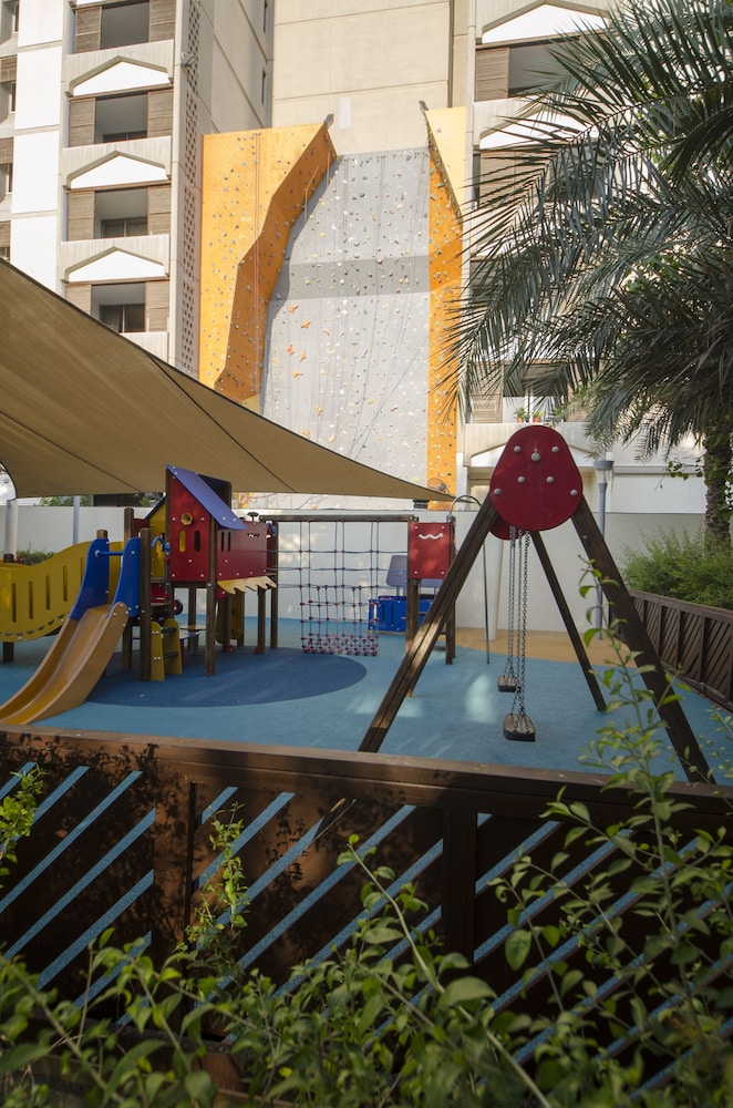 Childrens Play Area - Outdoor