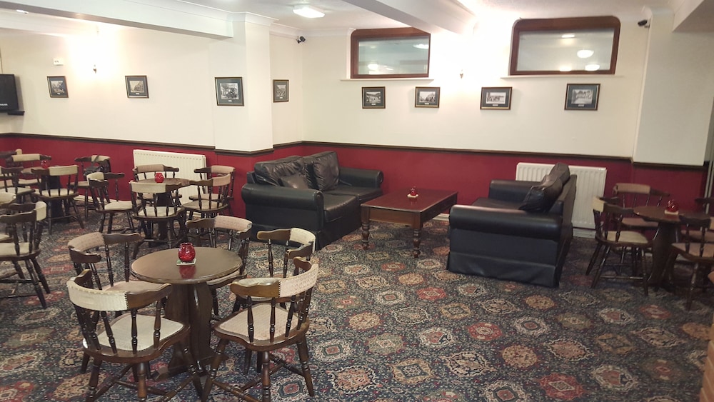 Hotel Lounge