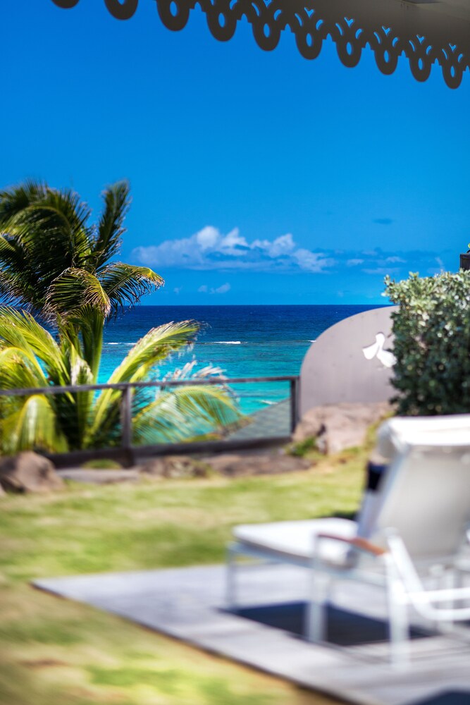 Beach/Ocean View