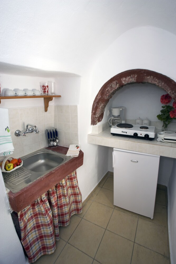 Suite () - In-Room Kitchen