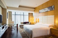 Deluxe Room, City View