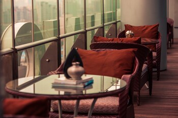 Executive Lounge