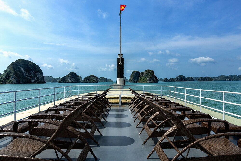 Sundeck