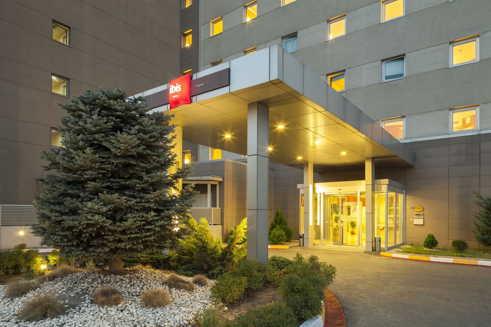 Hotel Front - Evening/Night
