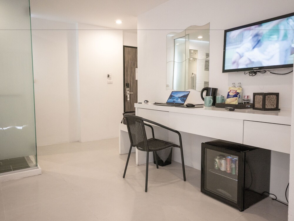 Centre d'affaires dans la chambre