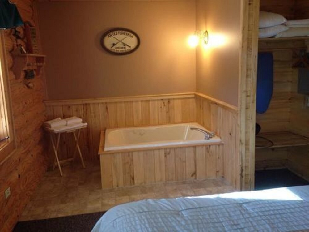 Jetted Tub