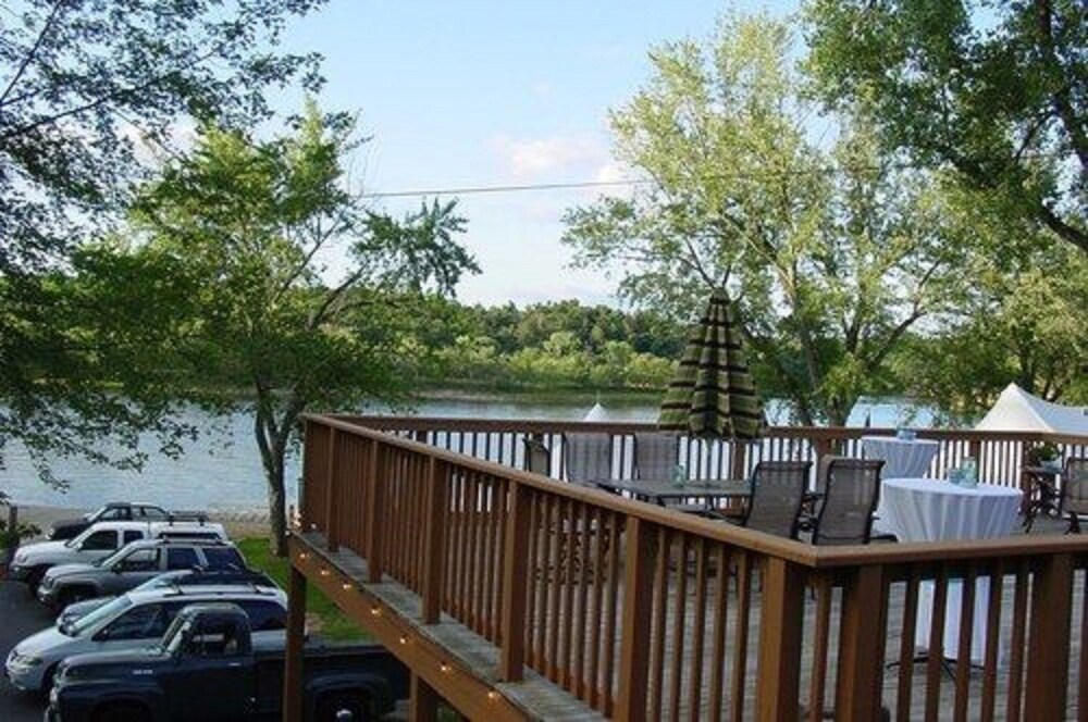 Sundeck