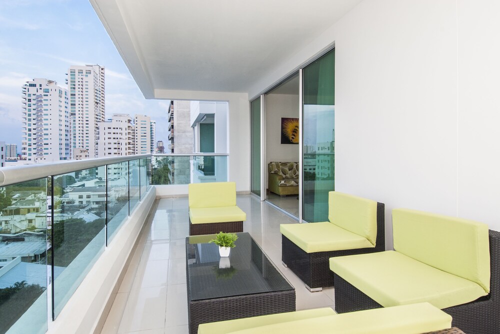 Deluxe Apartment - Balcony
