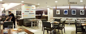 Food Court
