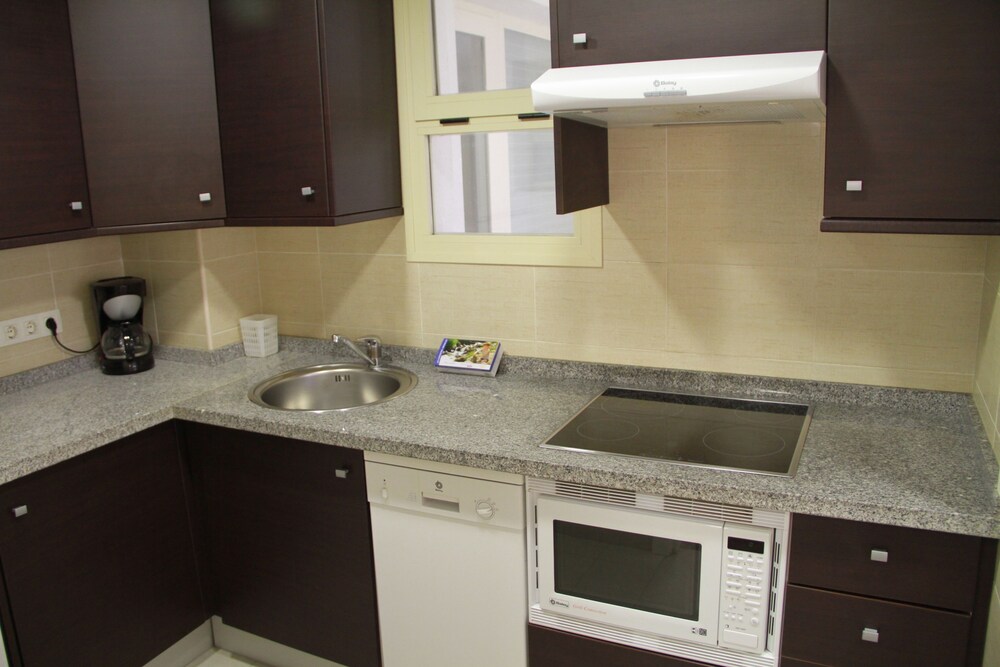 Apartment, 1 Bedroom - In-Room Kitchenette