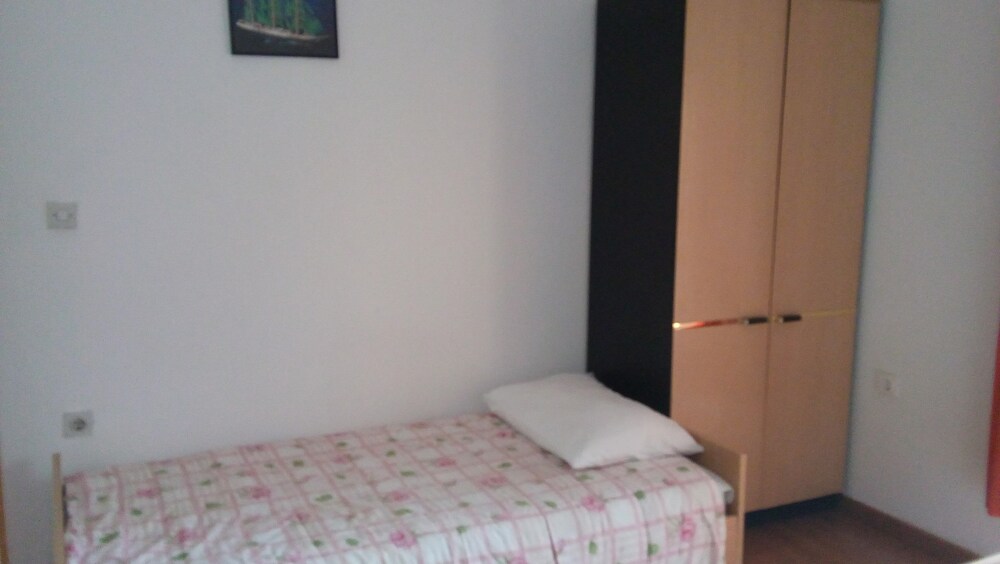 Standard Room - Guestroom