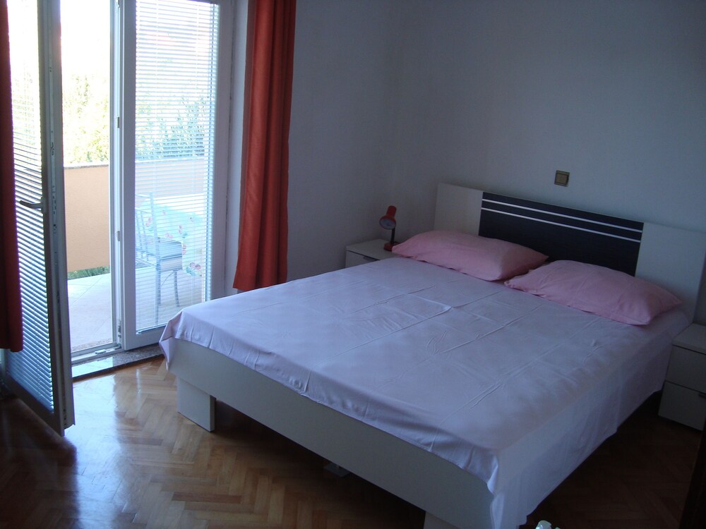 Double Room - Guestroom