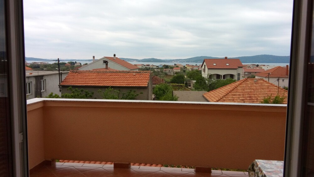 Apartment for 3 people - Guestroom View