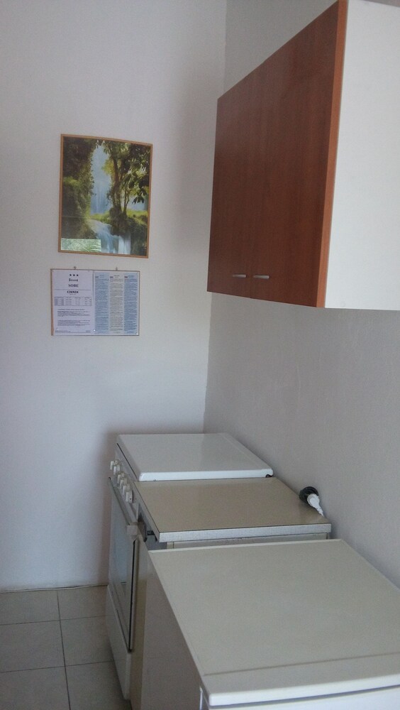 Standard Room - In-Room Kitchenette