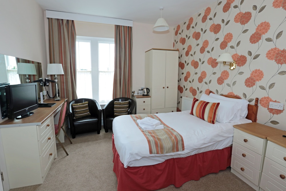 Guestroom