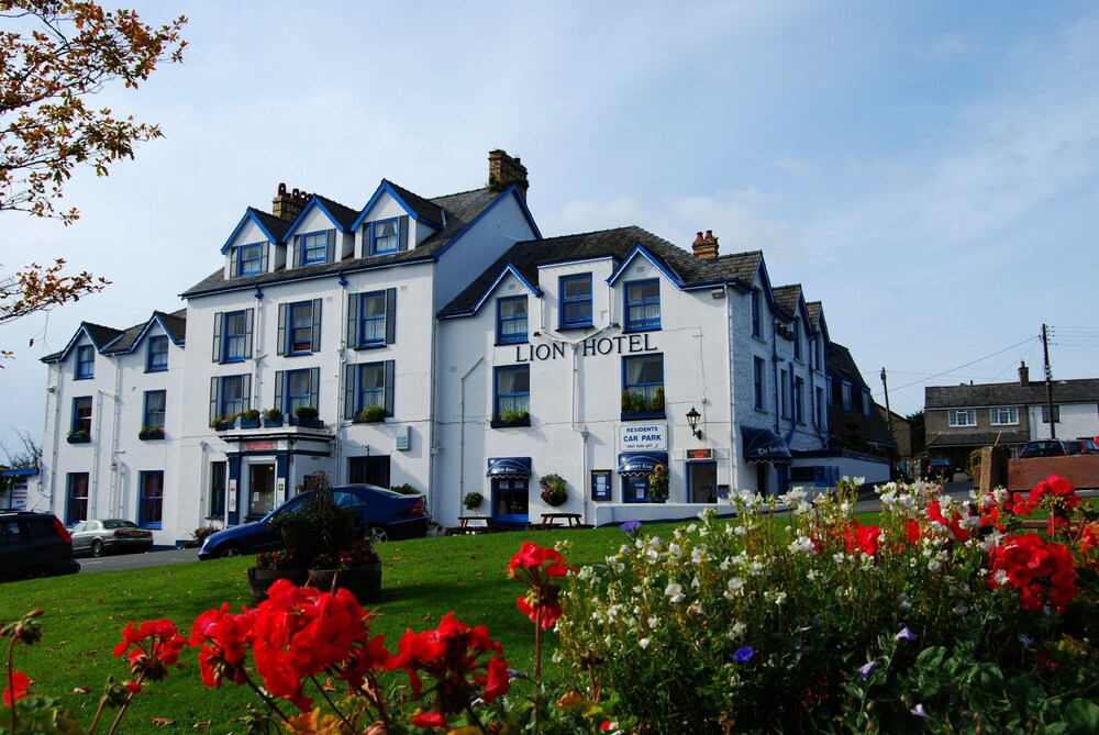 Hotel Front