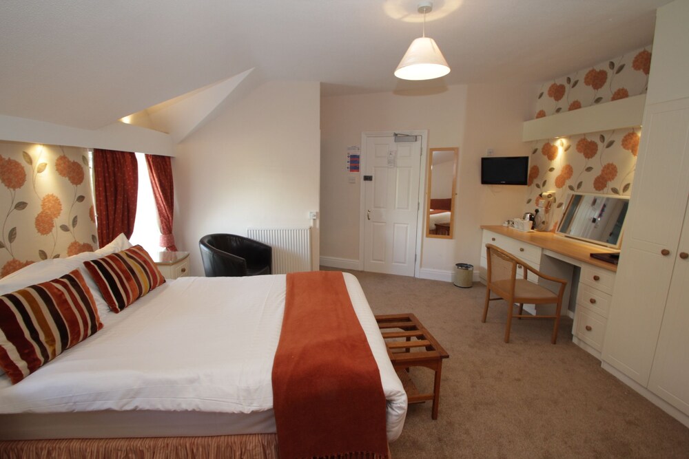Guestroom