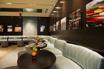 Hotel Lounge