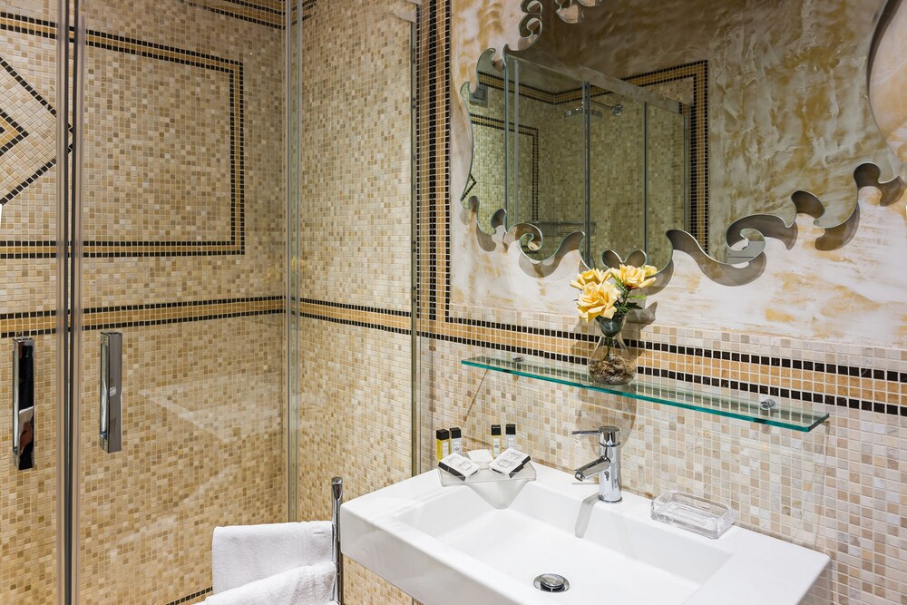 Suite (2 persone) - Bathroom