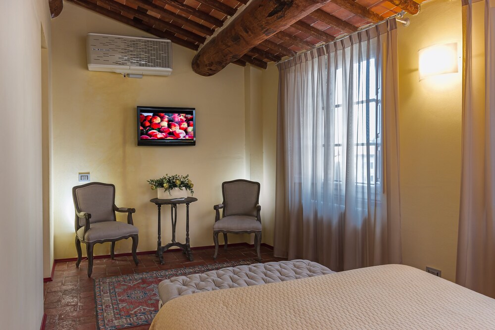Exclusive Double Room Single Use - Guestroom
