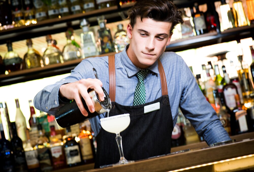 Hotel Bar