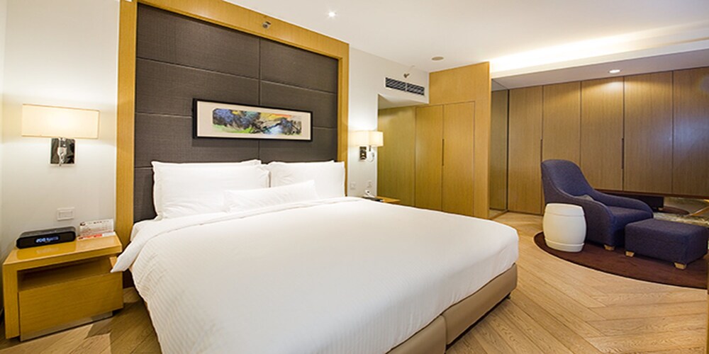 Premier Studio(Breakfast for 2) - Guestroom