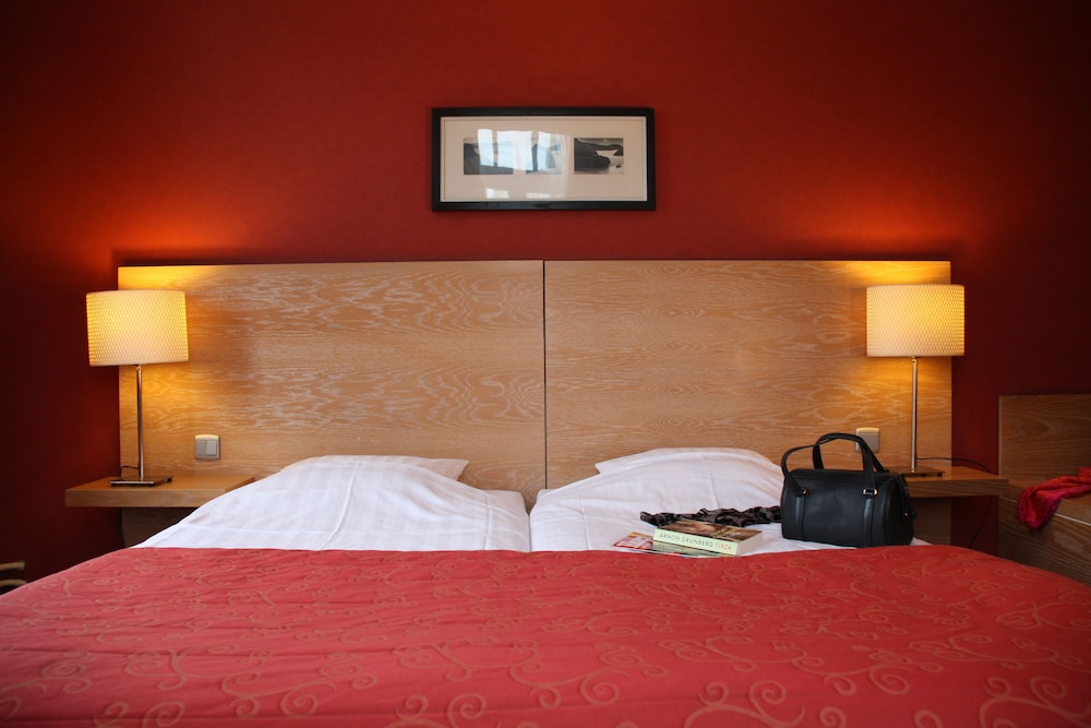 Guestroom View