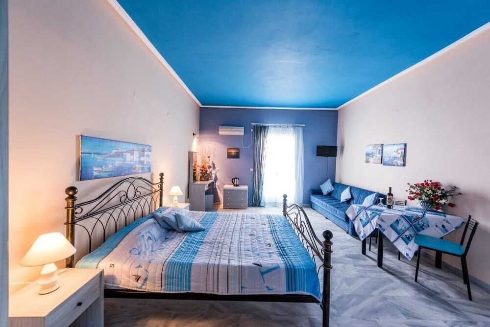 Studio - Guestroom