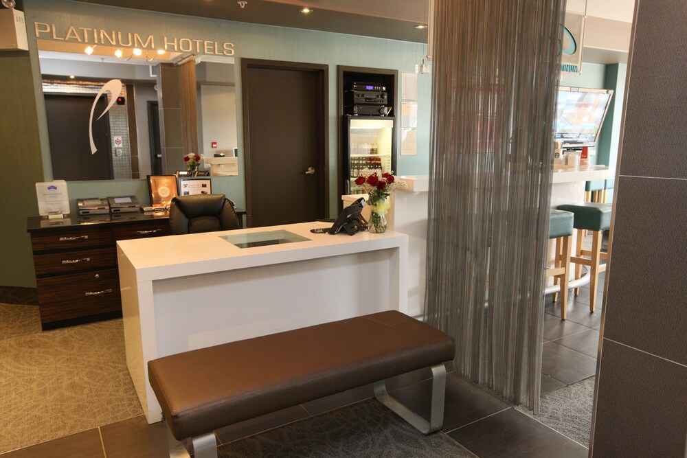 Executive Lounge