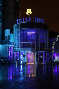 Hotel Front - Evening/Night