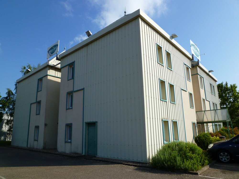 Hotel Front