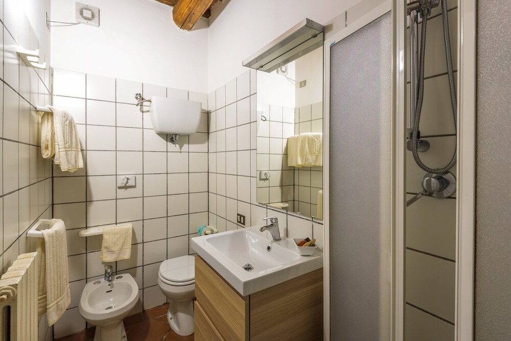 Standard Apartment, 1 Bedroom - Bathroom