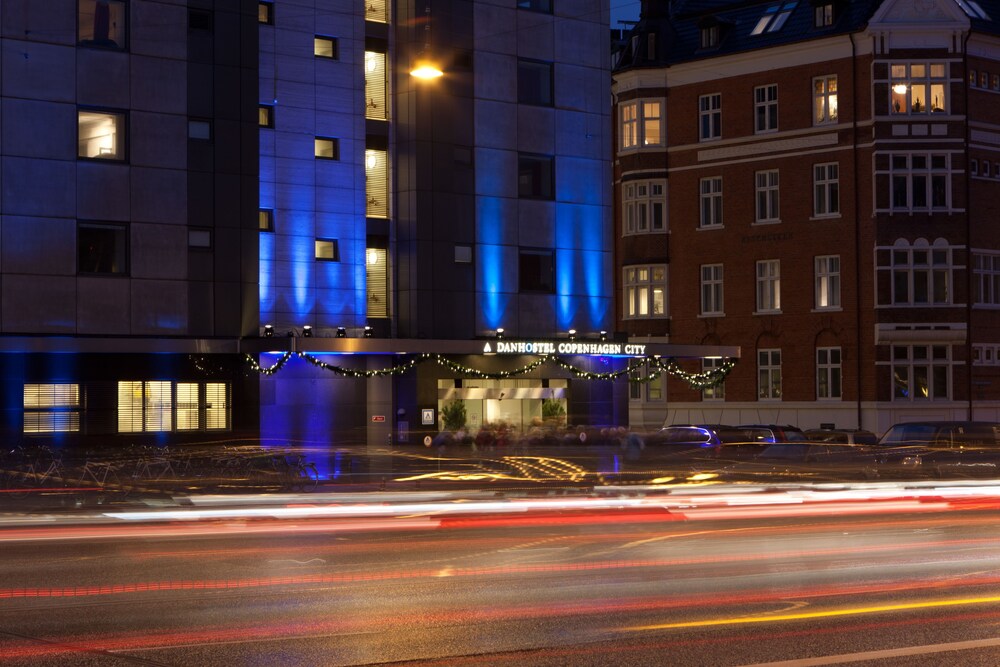 Hotel Front - Evening/Night
