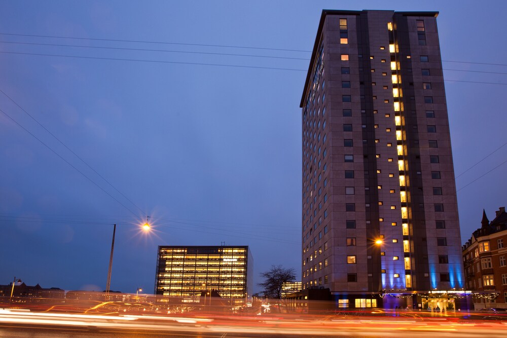 Hotel Front - Evening/Night