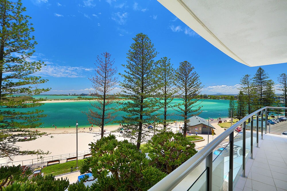 2 Bedroom Apartment Ocean View - Balcony