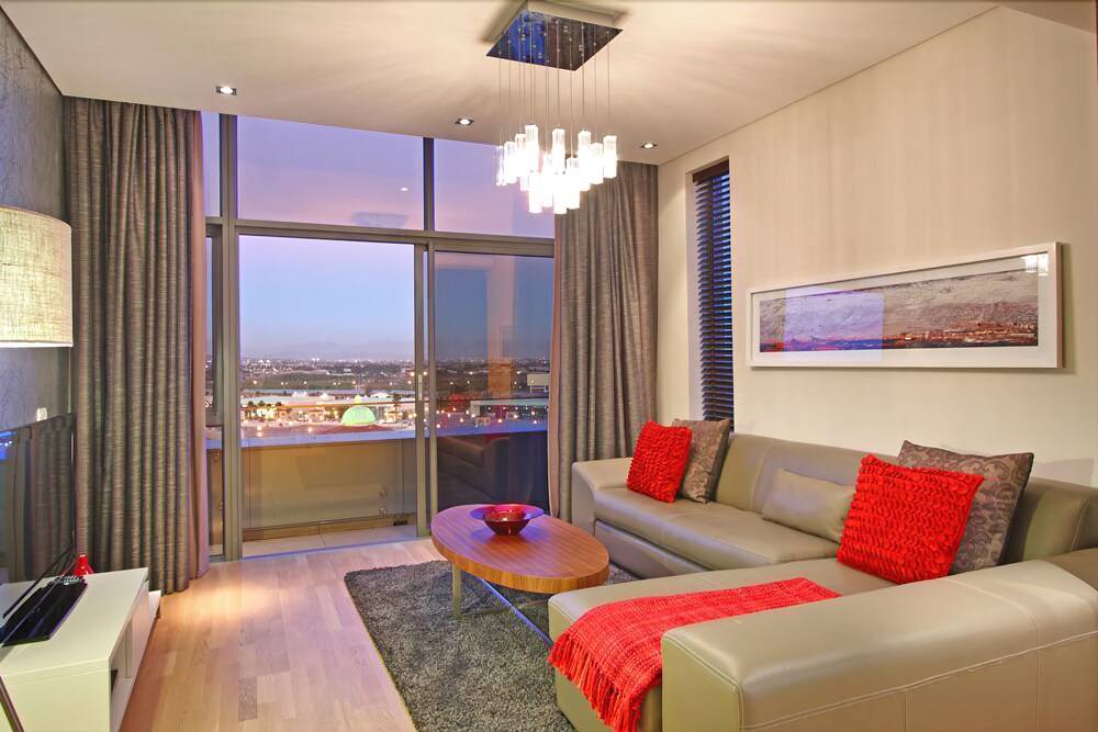 Exclusive One-Bedroom Penthouse - Living Area
