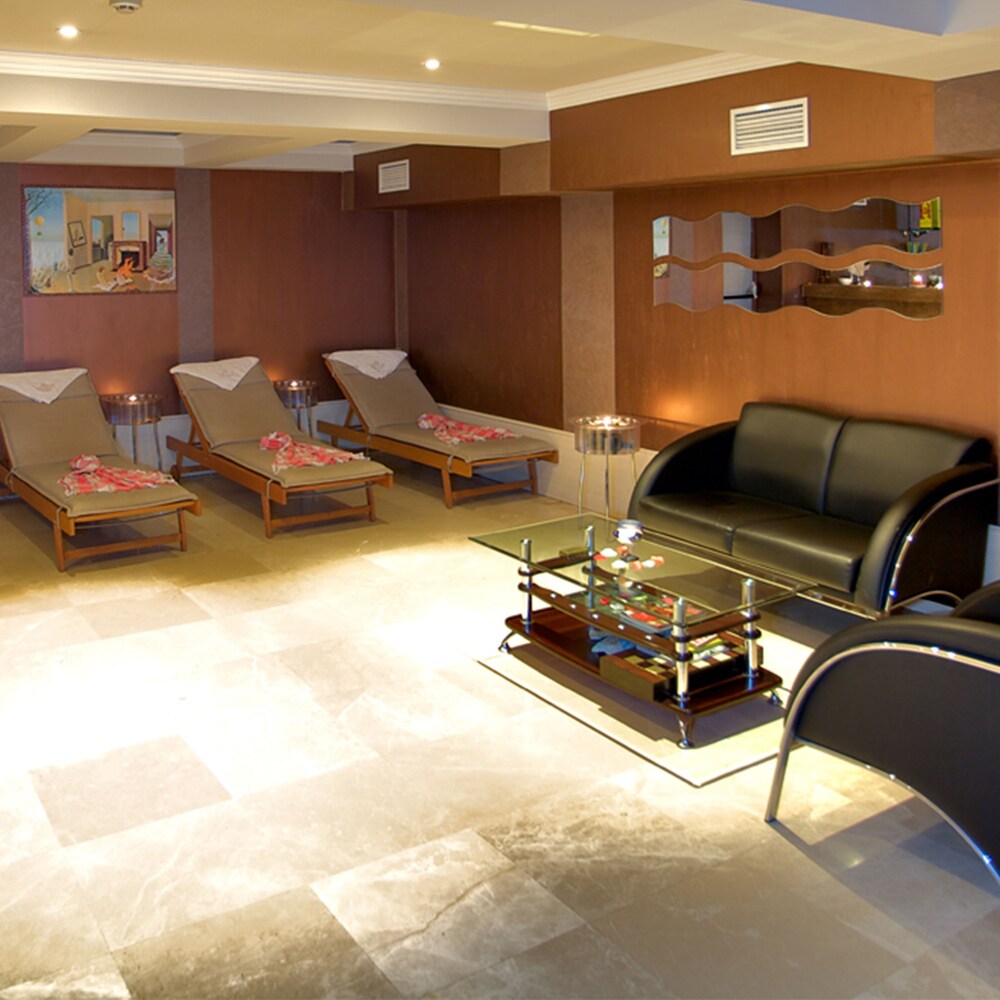 Spa Reception