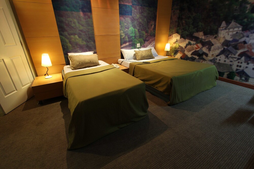 Guestroom