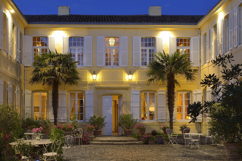 Façade de l'hôtel - Soir/Nuit