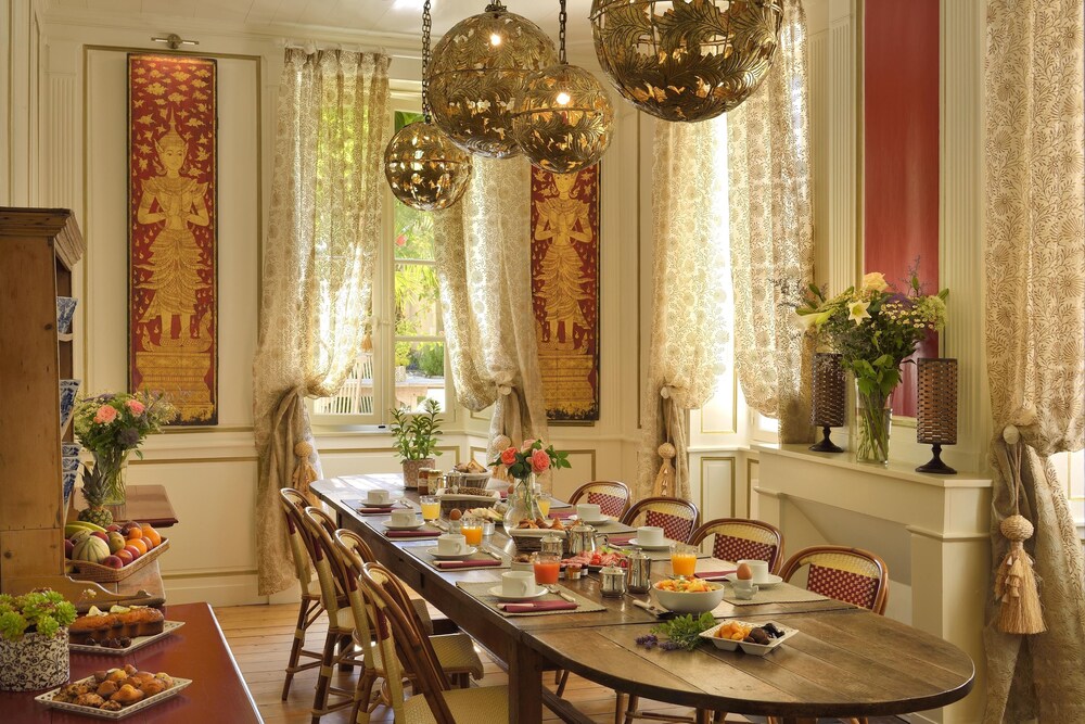 Salle de petit-déjeuner