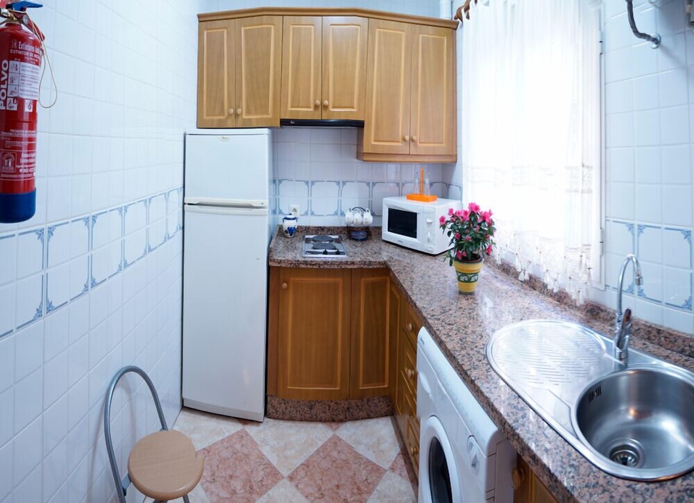 Studio (3 people) - In-Room Kitchen