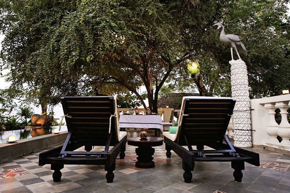 Sundeck