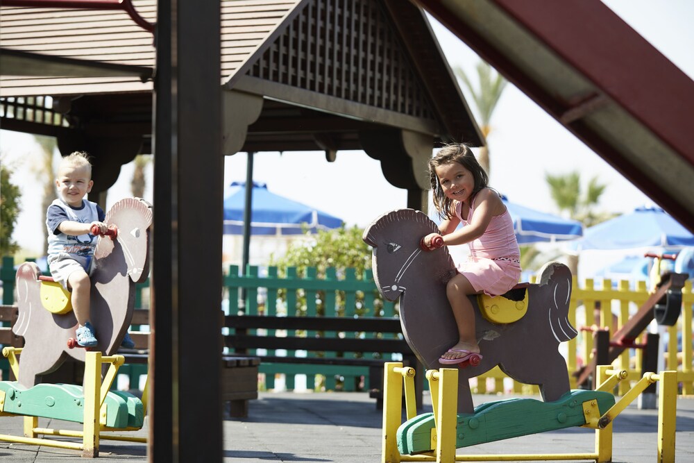 Childrens Play Area - Outdoor